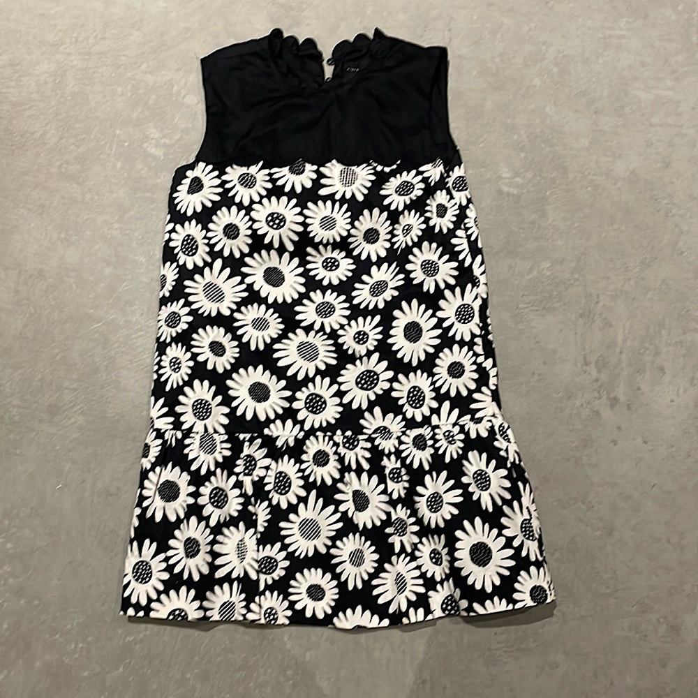Victoria Beckhams Sleeveless Daisy Scallop Drop Waist Size S